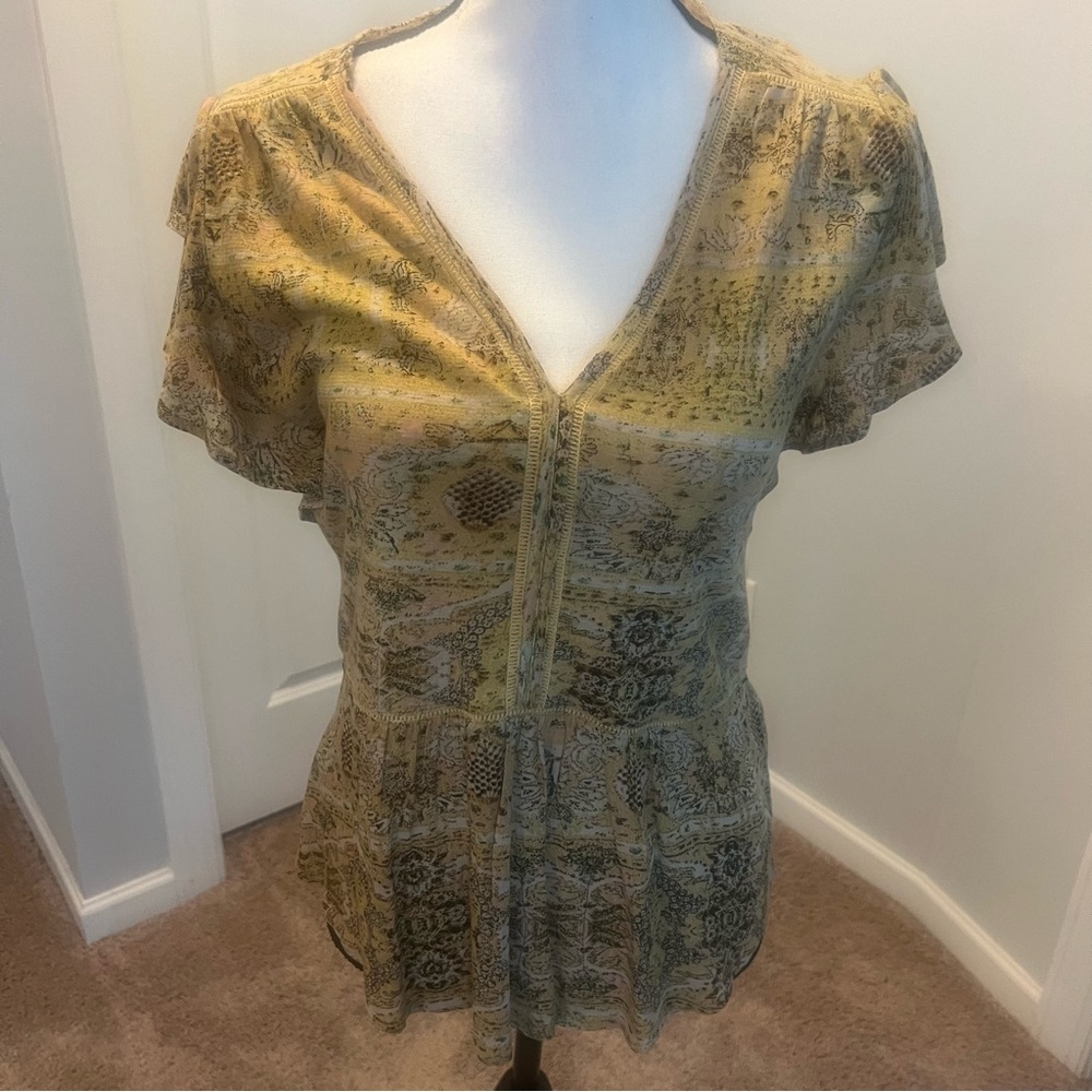 Lucky brand short sleeve top nwot. Xs